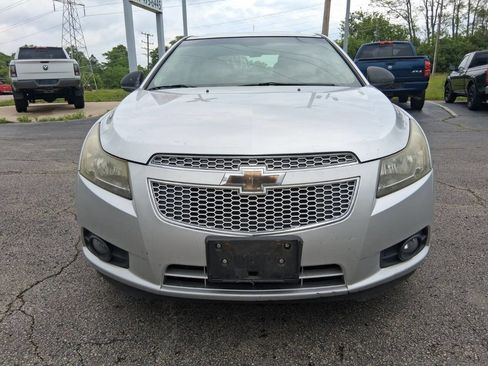 Used 2011 Chevrolet Cruze LT FWD image 2