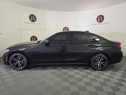 Used 2021 BMW 330i xDrive Sedan w/ M Sport Package image 6