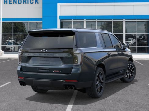New 2026 Chevrolet Suburban RST image 6