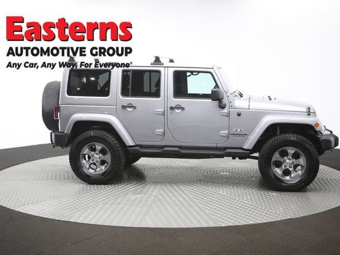 Used 2017 Jeep Wrangler Unlimited Sahara w/ Max Tow Package AWD/4WD image 48