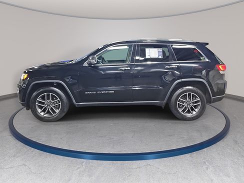 Used 2020 Jeep Grand Cherokee Limited w/ Trailer Tow Group IV RWD image 8