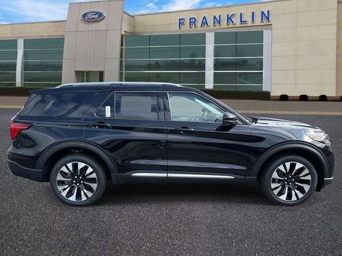 New 2026 Ford Explorer Platinum w/ LUX Leather Package AWD/4WD image 8
