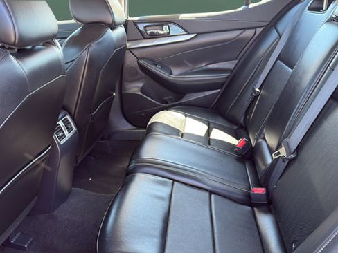 Used 2023 Nissan Maxima SV w/ Floor Mat Group FWD image 18