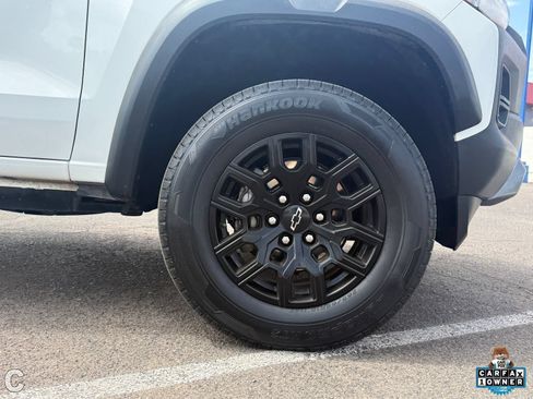 Certified 2024 Chevrolet Colorado Trail Boss w/ Advanced Trailering Package AWD/4WD image 9