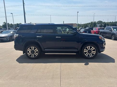 Used 2016 Toyota 4Runner Limited AWD/4WD image 4