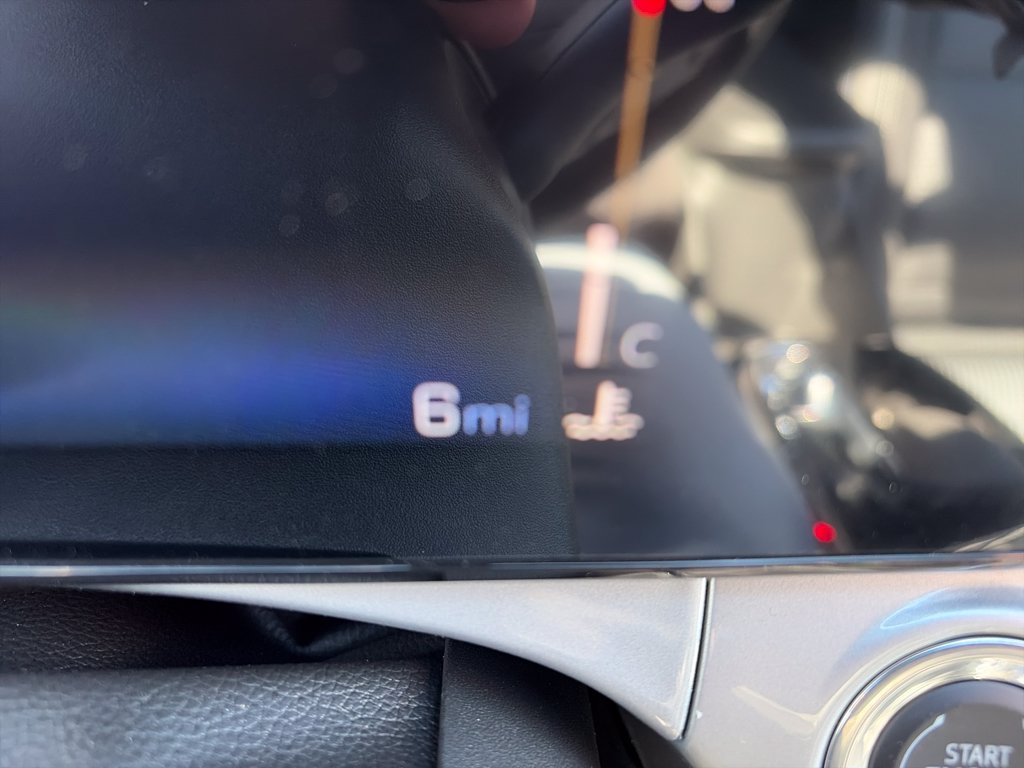 Used 2026 Chevrolet Trax LT w/ Sunroof Package FWD image 13