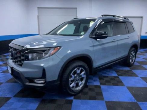 Certified 2023 Honda Passport TrailSport image 4