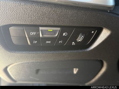 Used 2019 BMW 330i 330i w/ Convenience Package image 24