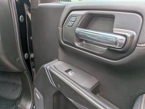 Used 2021 GMC Sierra 1500 AT4 w/ AT4 Premium Package AWD/4WD image 27