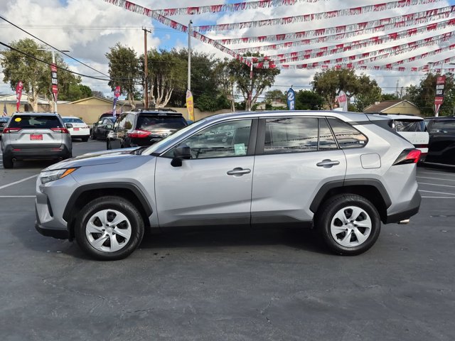 Used 2025 Toyota RAV4 LE AWD/4WD image 12