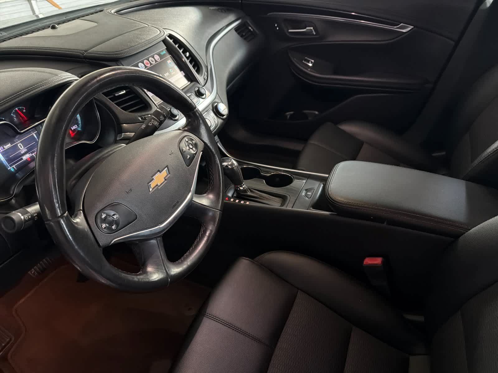 Used 2019 Chevrolet Impala LT FWD image 11