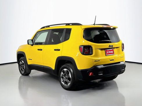 Used 2018 Jeep Renegade Sport w/ Power & Air Group AWD/4WD image 3