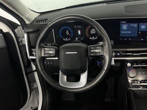 Used 2025 Hyundai Santa Fe SEL image 13