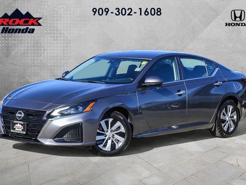 Used 2023 Nissan Altima 2.5 S image 1