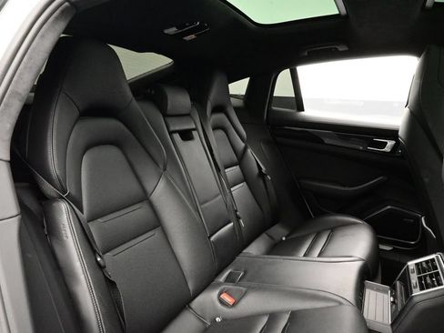 Certified 2019 Porsche Panamera Turbo S w/ Premium Package Plus AWD/4WD image 17