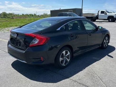 Used 2019 Honda Civic LX image 2