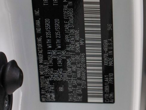 Used 2023 Toyota Highlander Platinum FWD image 37