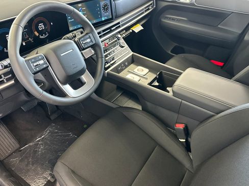 New 2026 Hyundai Santa Fe SE image 10