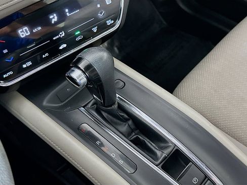 Used 2016 Honda HR-V EX image 19