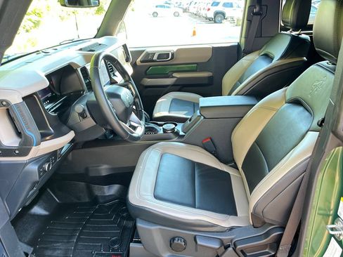 Used 2022 Ford Bronco Wildtrak AWD/4WD image 9