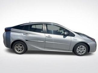 Used 2016 Toyota Prius Two w/ Protection Package FWD video 3
