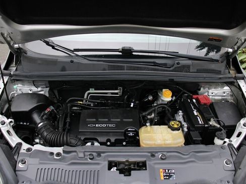 Used 2015 Chevrolet Trax LTZ image 19