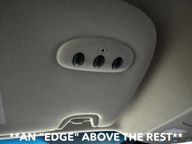 Used 2020 Ford Edge SEL w/ Convenience Package AWD/4WD image 33