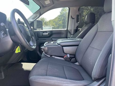 Used 2022 Chevrolet Silverado 2500 Custom w/ Custom Value Package AWD/4WD image 19