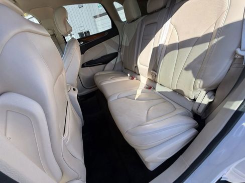 Used 2015 Lincoln MKC AWD w/ Equipment Group 102A Reserve image 13