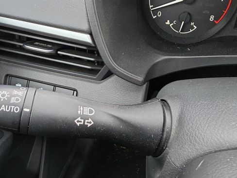 Certified 2025 Nissan Altima 2.5 S FWD image 15