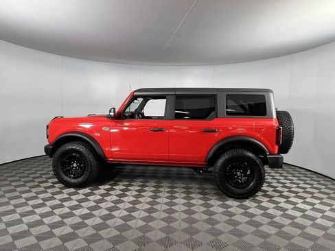 Used 2023 Ford Bronco Wildtrak image 10