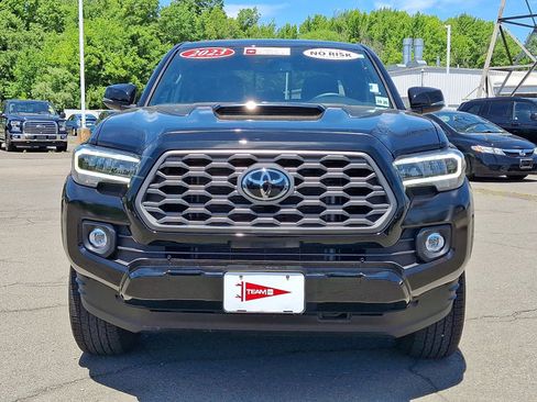 Certified 2023 Toyota Tacoma TRD Sport AWD/4WD image 30
