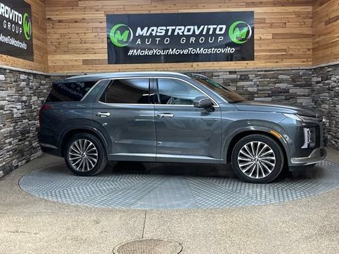 Used 2023 Hyundai Palisade Calligraphy w/ Cargo Package AWD/4WD image 16
