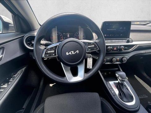 Used 2024 Kia Forte LXS FWD image 7