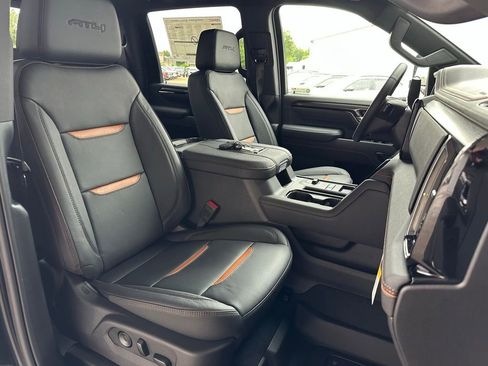 New 2026 GMC Sierra 2500 AT4 w/ AT4 Premium Plus Package AWD/4WD image 16