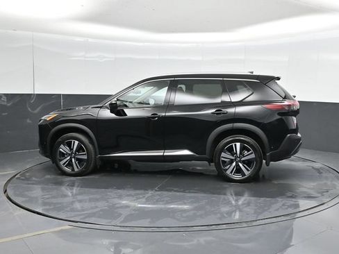 Used 2023 Nissan Rogue SL w/ SL Premium Package FWD image 10