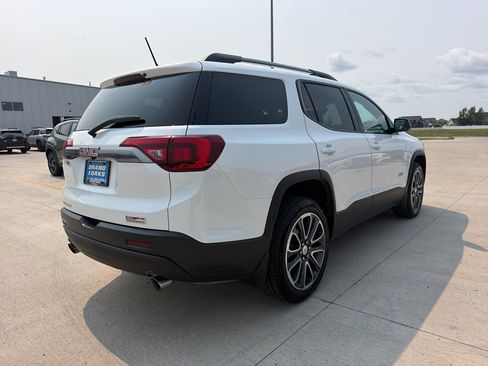 Used 2018 GMC Acadia SLT w/ LPO, Protection Package AWD/4WD image 5