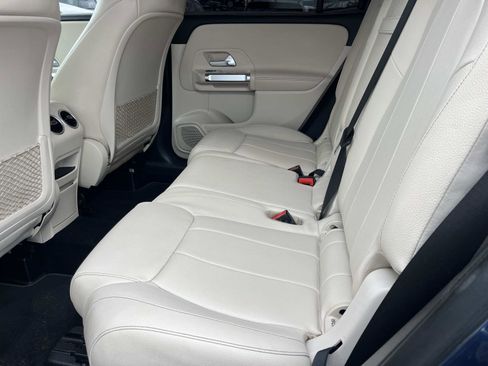 Used 2020 Mercedes-Benz GLB 250 image 20