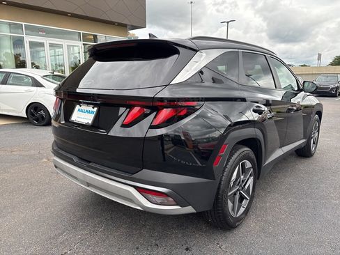 Used 2025 Hyundai Tucson SEL FWD image 4
