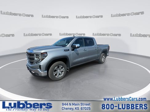 Used 2025 GMC Sierra 1500 SLT RWD image 4
