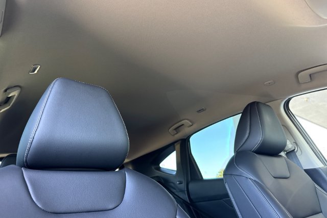Certified 2025 Nissan Murano SV FWD image 20