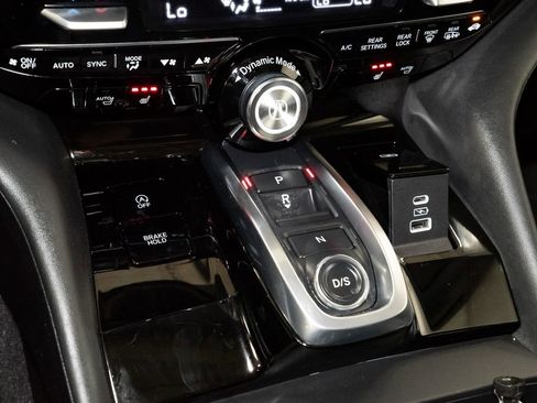 Certified 2025 Acura MDX SH-AWD w/ Technology Package image 21