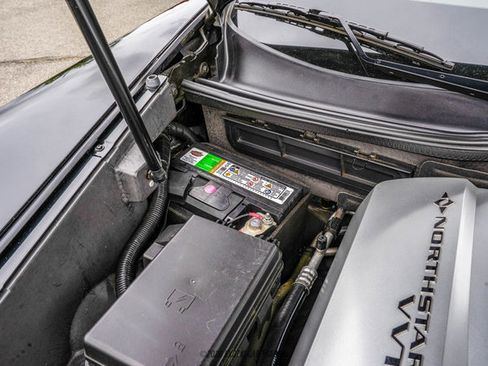 Used 2006 Cadillac XLR image 29