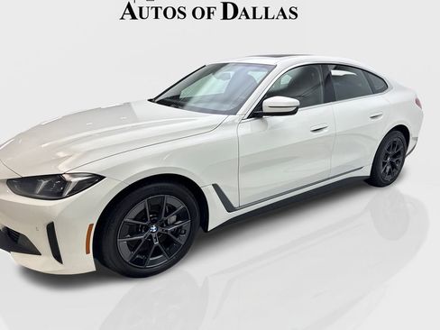 Used 2025 BMW i4 eDrive40 RWD image 11