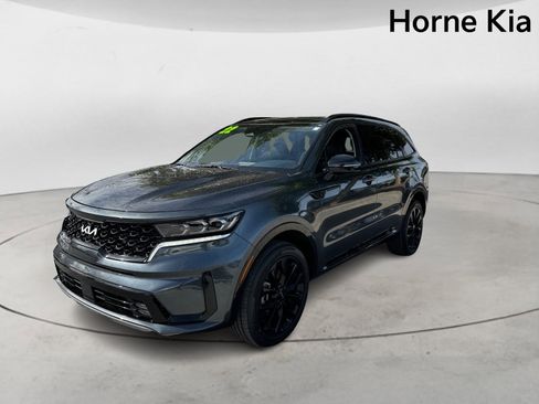 Certified 2022 Kia Sorento SX image 7