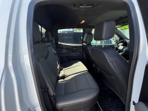 Used 2024 Chevrolet Colorado ZR2 w/ ZR2 Bison Edition AWD/4WD image 16