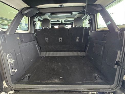 Used 2025 Ford Bronco Badlands image 10