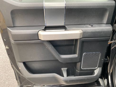 Used 2015 Ford F150 Lariat AWD/4WD image 25