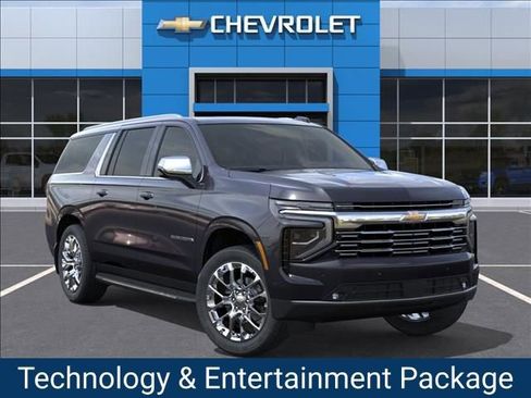 New 2026 Chevrolet Suburban Premier AWD/4WD image 8
