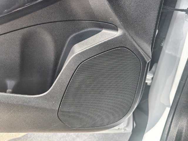 Used 2025 Chevrolet Trax LT FWD image 22